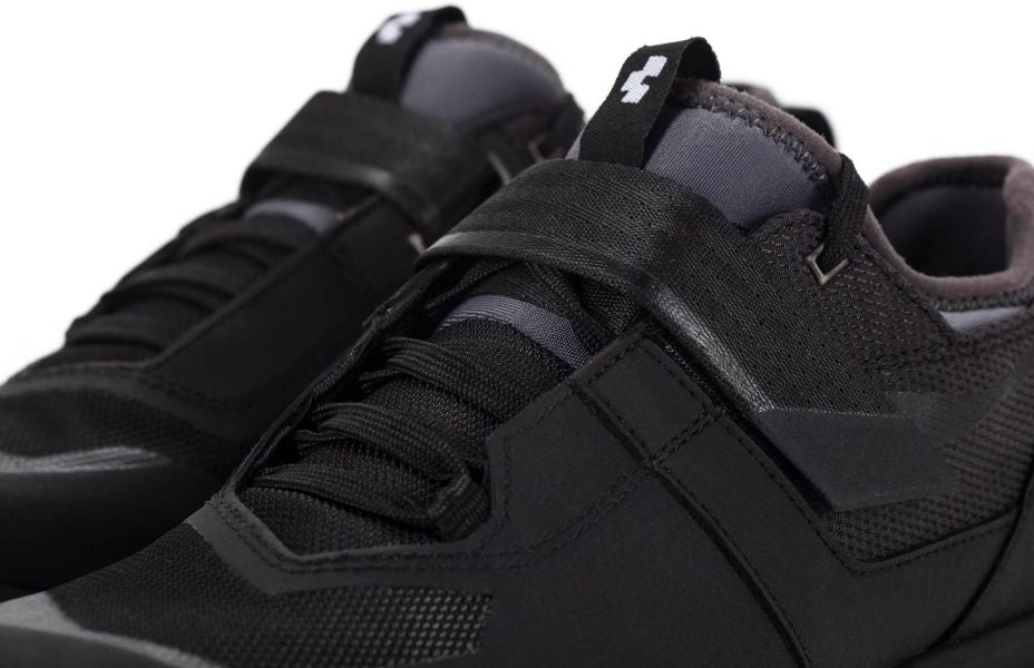 ZAPATO CUBE GTY STRIX BLACKLINE