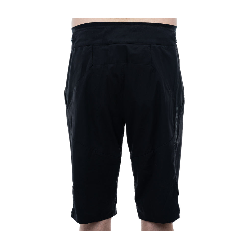 CUBE ATX BAGGY SHORTS BLACK