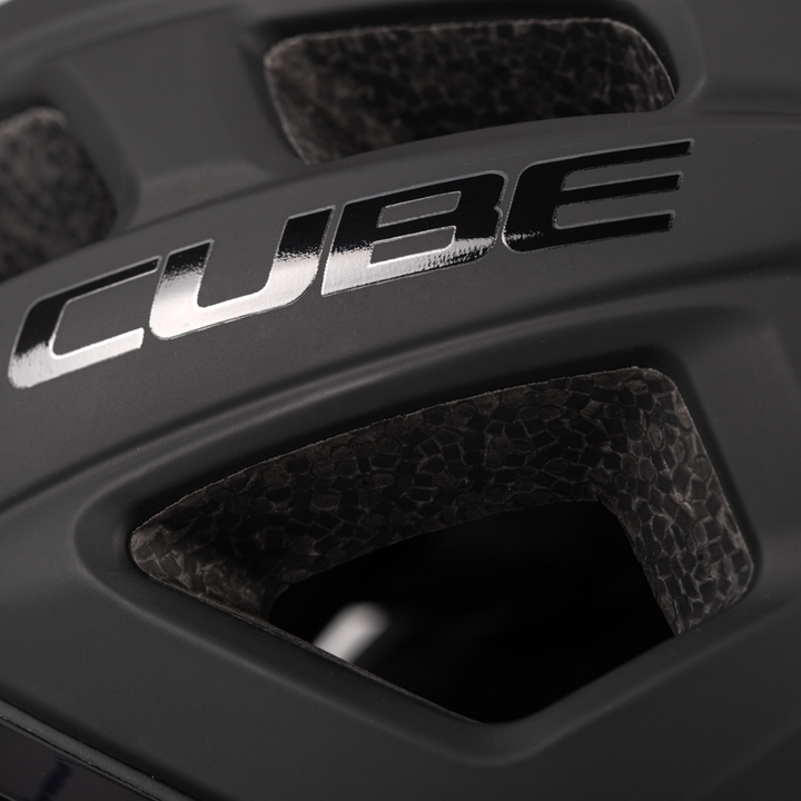 CASCO CUBE ROAD RACE BLACK