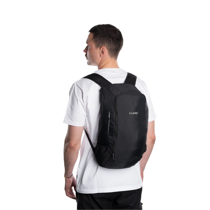 MOCHILA ULTRALIGERA CUBE PURE 16 LTS.