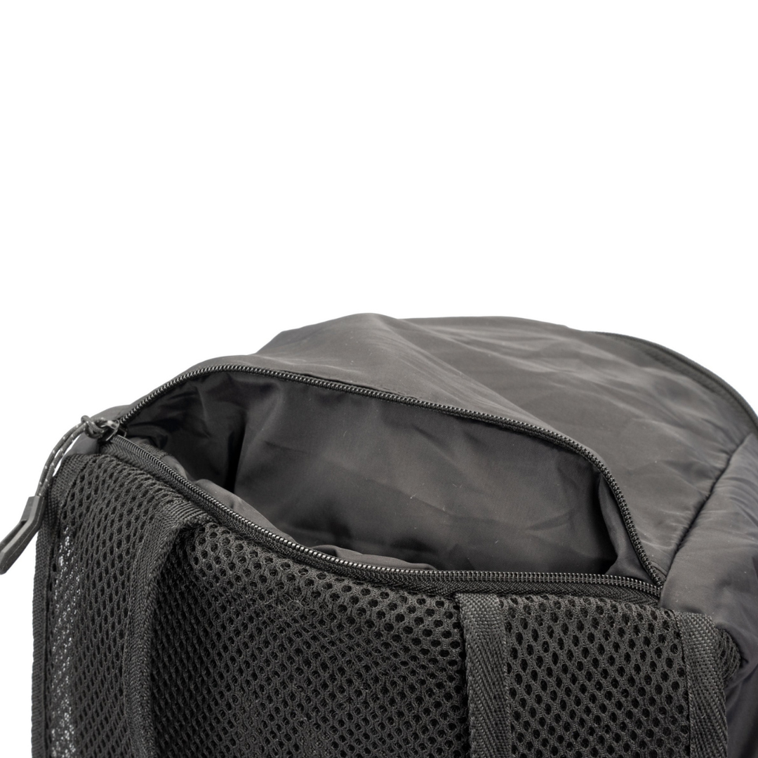 MOCHILA ULTRALIGERA CUBE PURE 16 LTS.