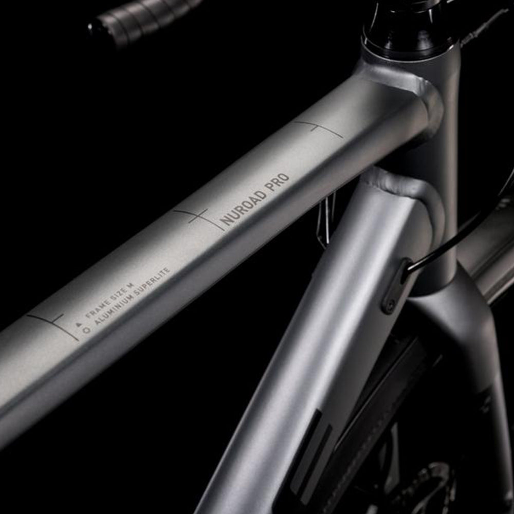 BICICLETA CUBE NUROAD PRO FE INKGREY´N´BLACK