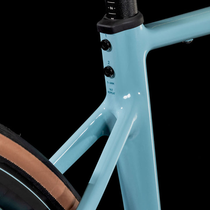 Bicicleta Ruta Cube Attain Race tealgrey´n´ice