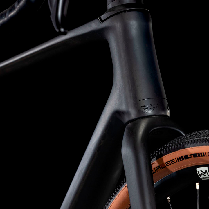 BICICLETA gravel CUBE NUROAD C:62  ONE carbon´n´glossy
