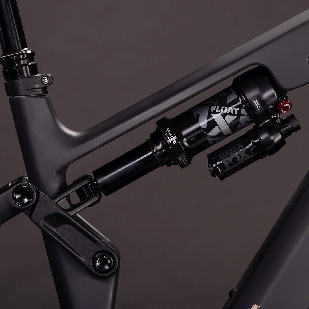 BICICLETA CUBE STEREO HYBRID ONE77 HPC SLX 800 BLACKLINE (Preventa)