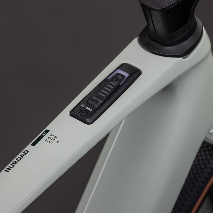 BICICLETA CUBE NUROAD HYBRID C:62 RACE 400X REEDBEIGE´N´BLACK (PREVENTA)
