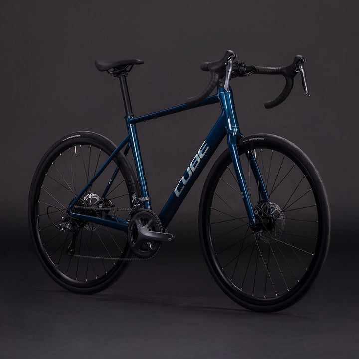 BICICLETA CUBE ATTAIN PRO NAUTICA´N´PRISM