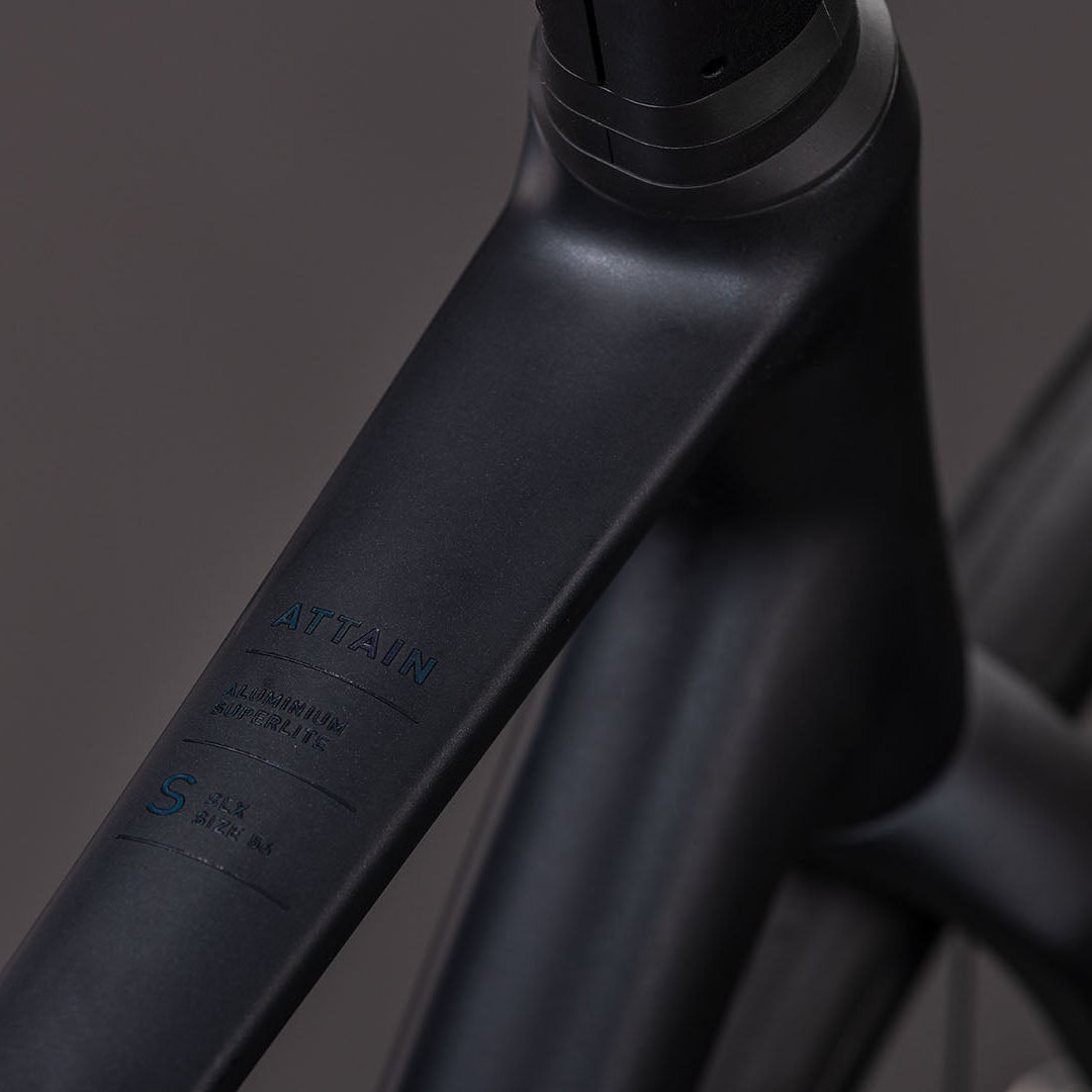 BICICLETA CUBE ATTAIN SLX COAL´N´PRISM (Preventa)