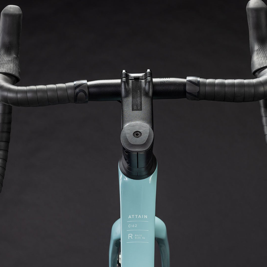 Bicicleta Ruta CUBE ATTAIN C:62 RACE SKYLIGHTBLUE´N´CYAN