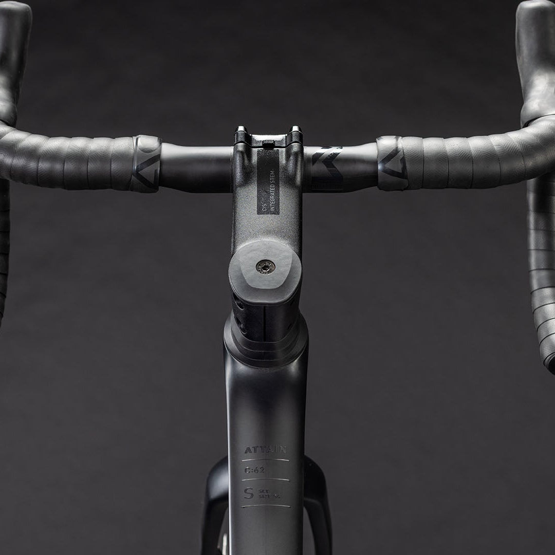 BICICLETA ruta CUBE ATTAIN C:62 SLT CARBON´N´COALCHROME (PREVENTA)