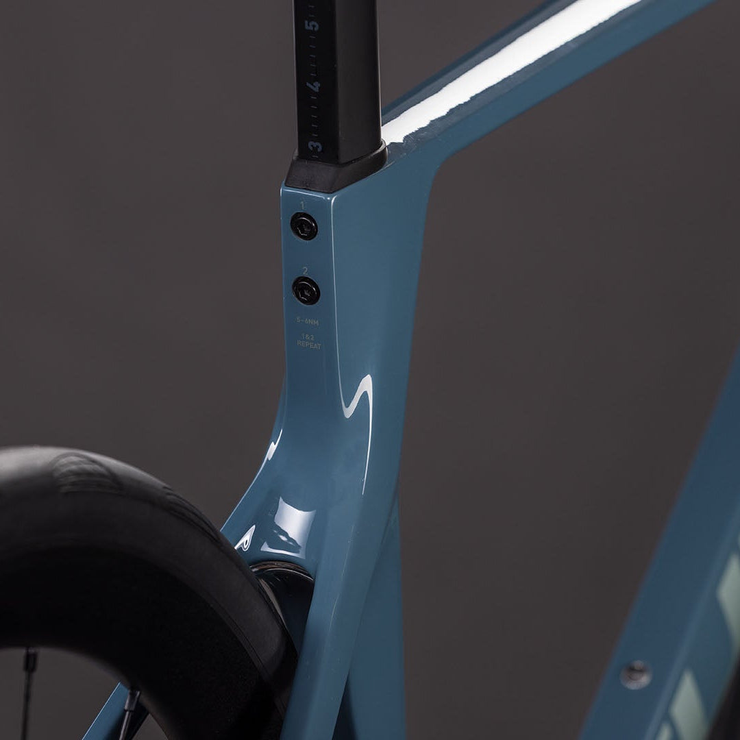 BICICLETA RUTA CUBE AGREE C:62 ONE STORM´N´GREY (Preventa)
