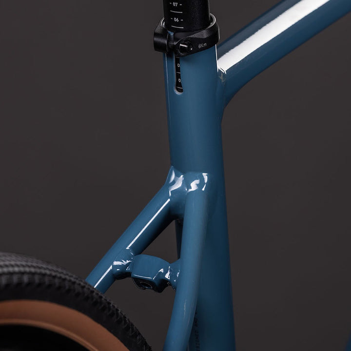BICICLETA GRAVEL NUROAD ONE GROVEGREEN´N´BLACK