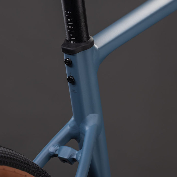BICICLETA CUBE NUROAD PRO WHALE´N´REFLEX