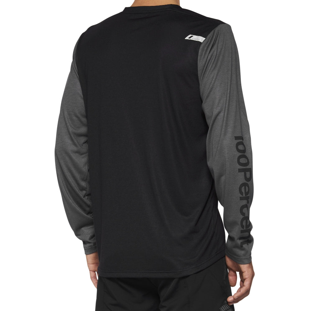 POLERA MANGA LARGA AIRMATIC