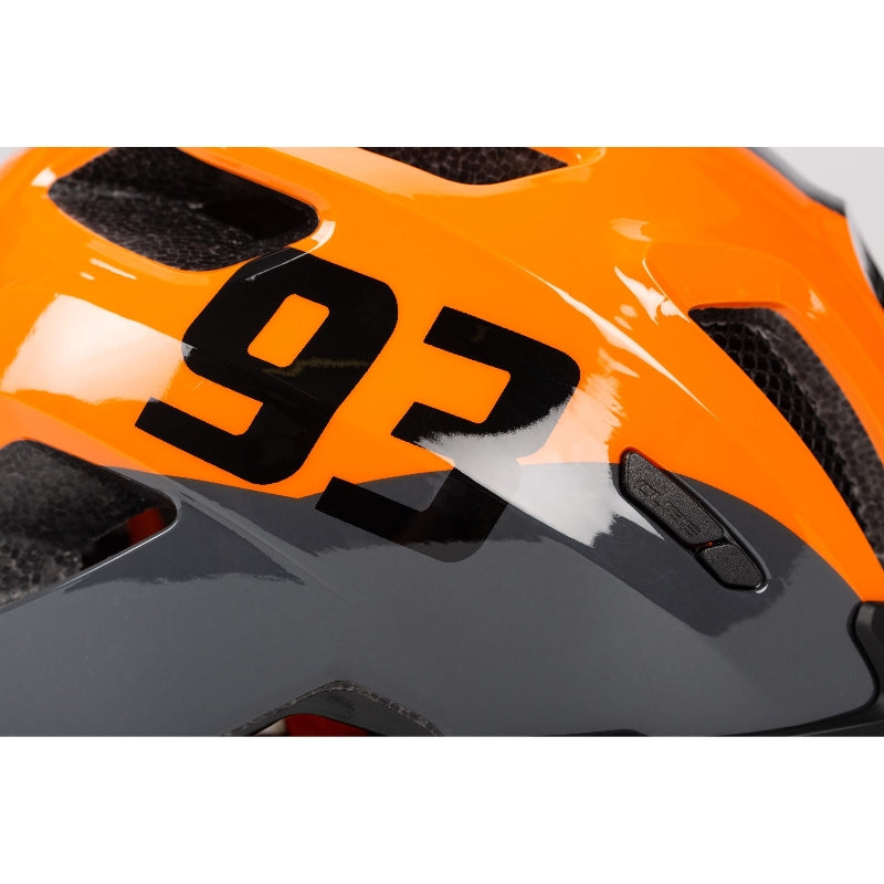 CASCO CUBE ANT X ACTIONTEAM