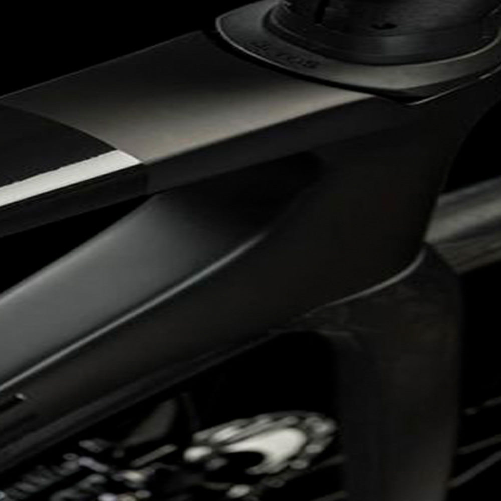 BICICLETA CUBE AGREE C:62 RACE CARBON´N´BLACK