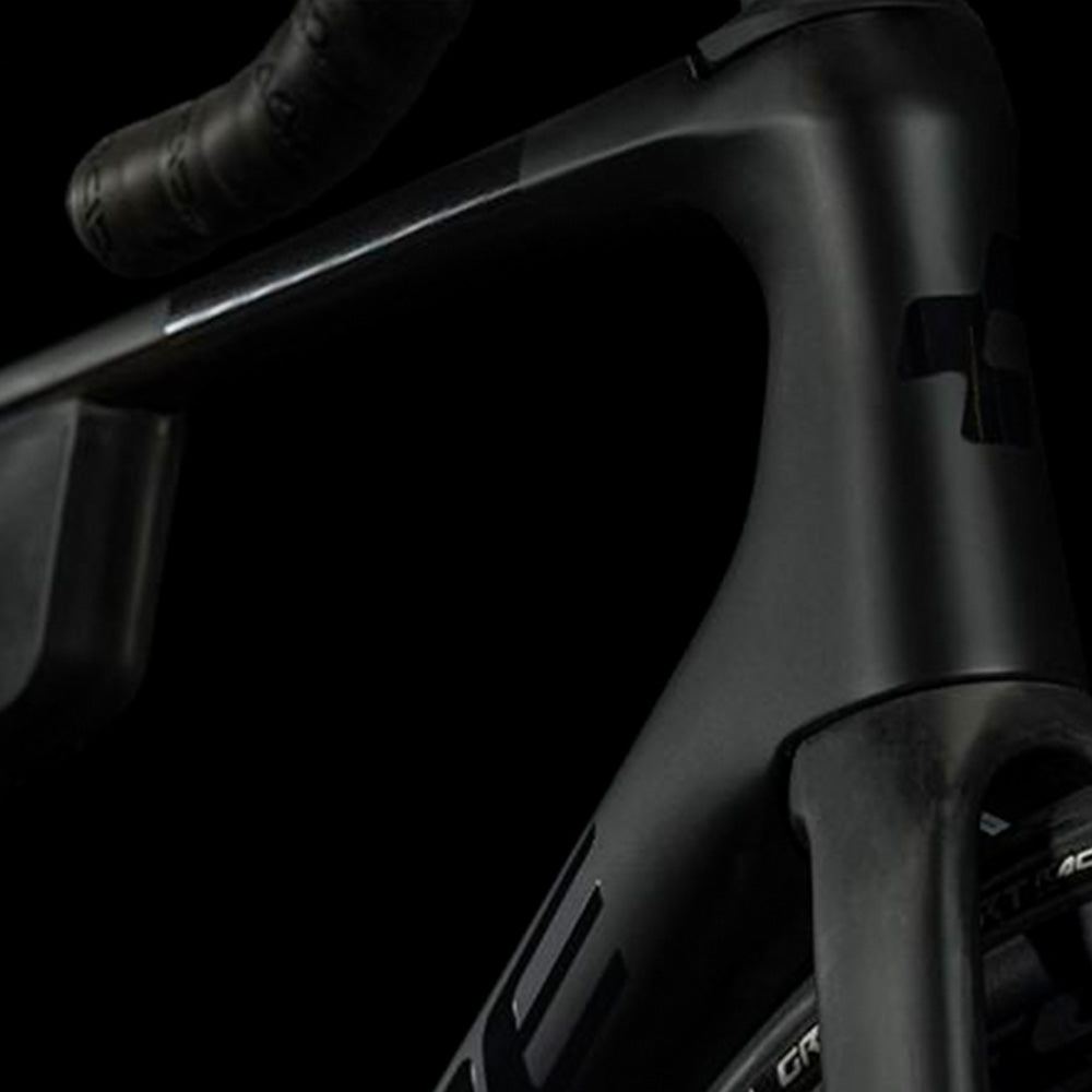 BICICLETA CUBE AGREE C:62 RACE CARBON´N´BLACK